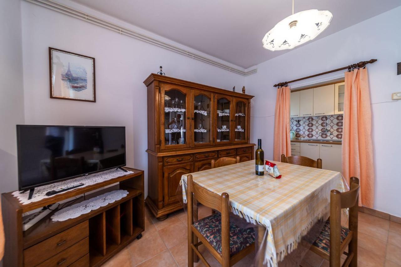 Apartmani Bozica Barbat na Rabu Eksteriør billede
