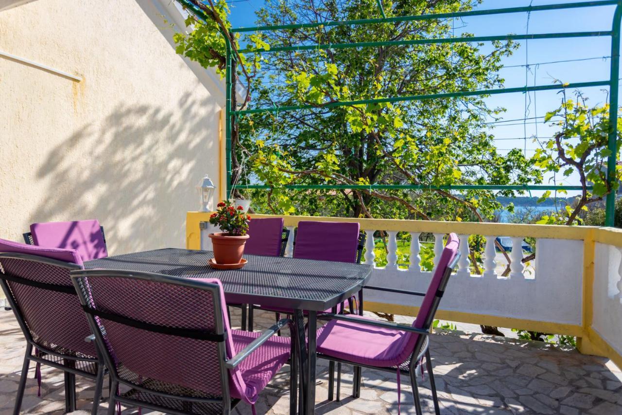 Apartmani Bozica Barbat na Rabu Eksteriør billede